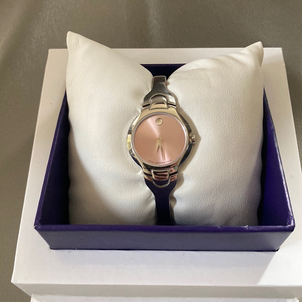 Women’s pastel pink face Kara model watch brand new in pristine condition